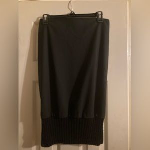 Wool and Polyester Skirt with side zippers